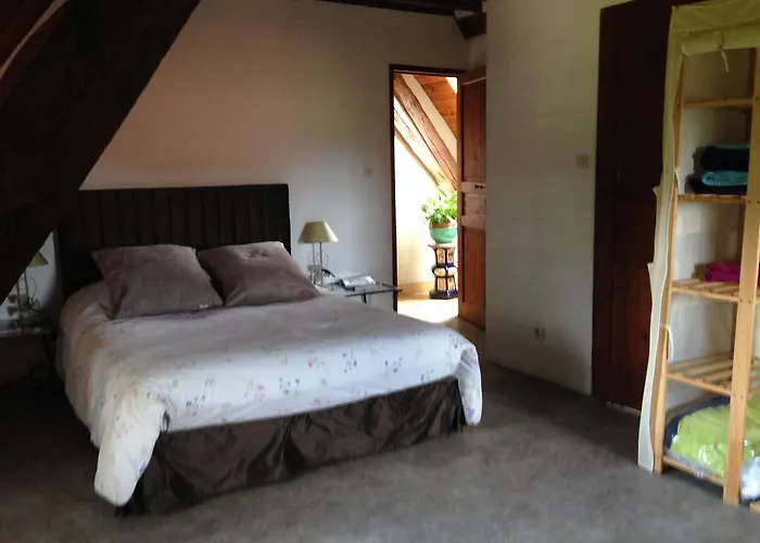 La Baronnie Bed & Breakfast Vieux-Pont